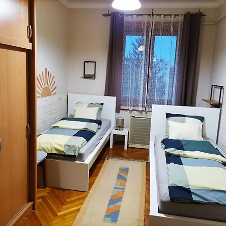 Apartment Melody *